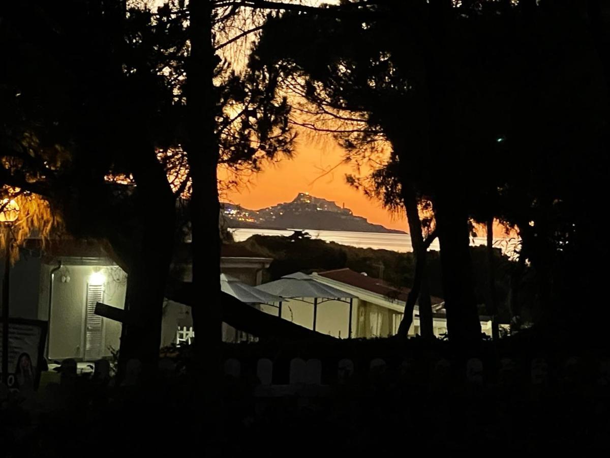 Zaffiro Casa Vacanze Al Mare Valledoria  Εξωτερικό φωτογραφία